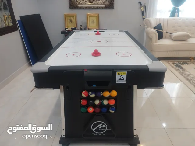 طاولة بلياردو وتنس للبيع