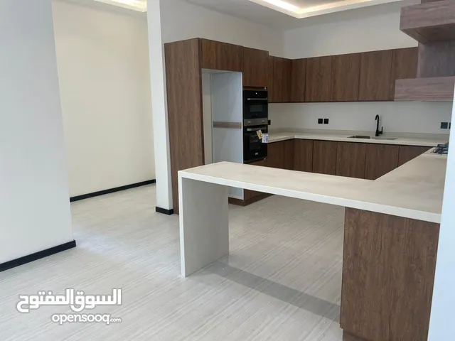 177 m2 3 Bedrooms Apartments for Rent in Al Riyadh Al Quds