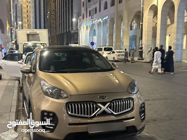 كيا سبوتيج موديل 2018 فل مع بانوراما للبيع بسعر مناسب وقابل للتفاوض عالكاش