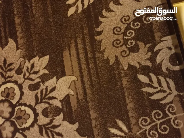 سجاده للبيع 2.20 ب 3.20 بحالة الوكاله