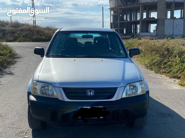 Honda CR-V 2000 in Sidon