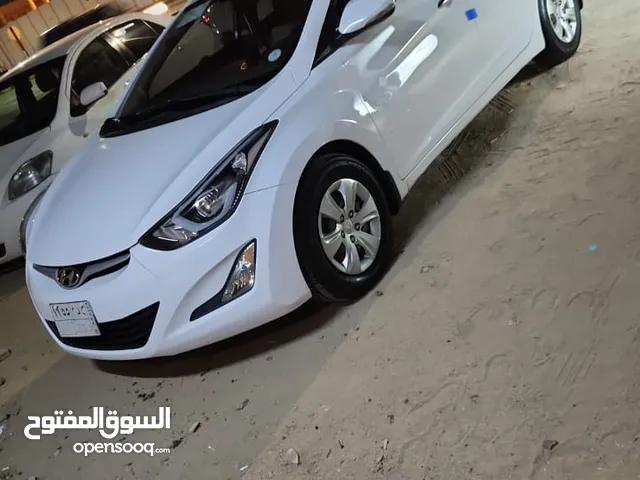 Hyundai Elantra 2016 in Mecca