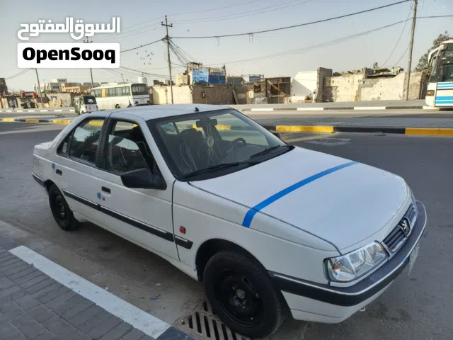 بيجو 405 موديل 2012 اللون ابيض