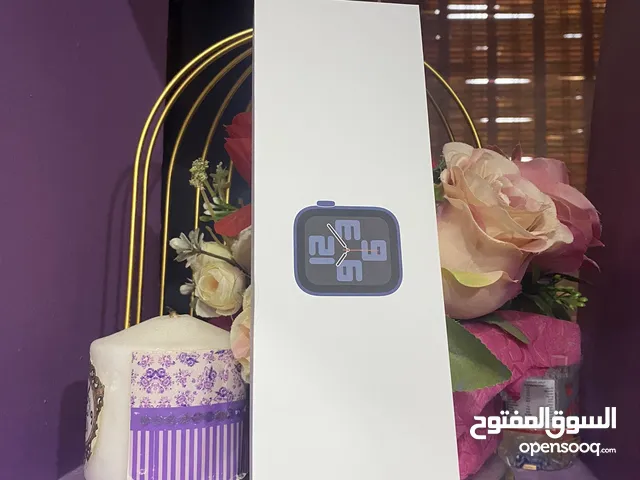 ساعة ابل Se لجيل الثاني جديده