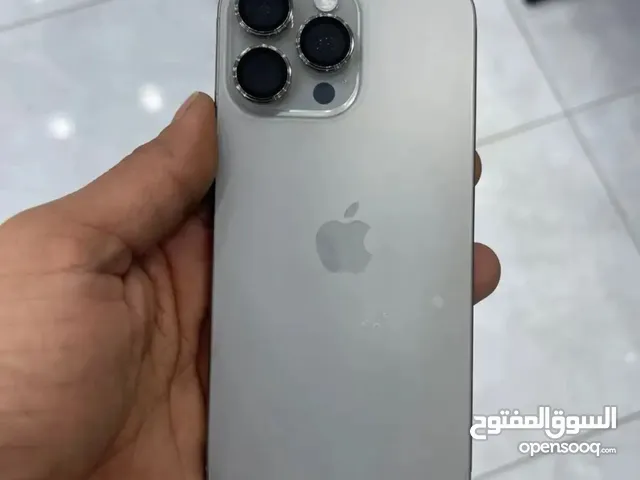 ابل 16 برو ماكس