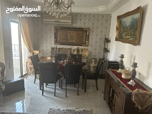 شقة مفروشة مرتبة للإيجار خلف فندق جنيفا وجمعية خليل الرحمن في السابع