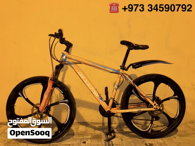 For sale cycle 26 size aluminum wheels everything is working full condition