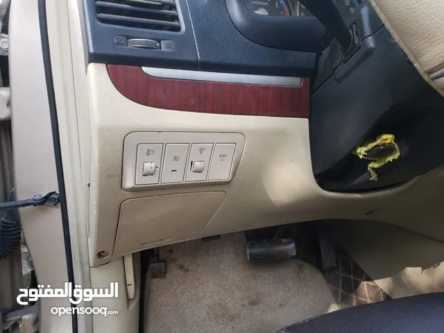 Used Hyundai Santa Fe in Taiz