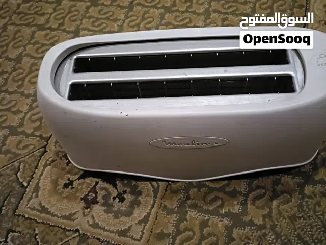 آلة تحميص الخبز مولينيكس