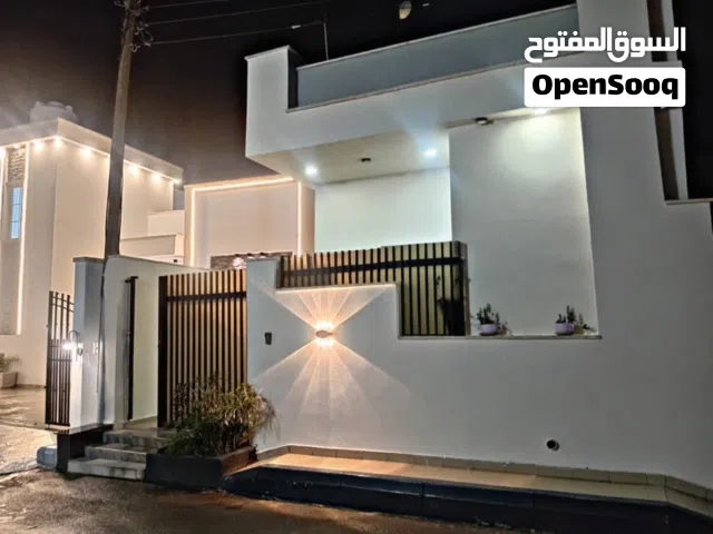 منزل للبيع عين زارة زويتـه ، للإستفسار الاتصَال على الرقم الموجود في الوصف فقط منردش ع الرسايل .
