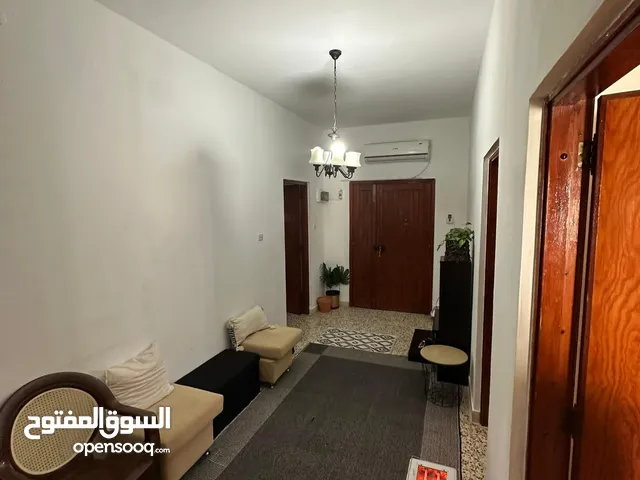 90 m2 3 Bedrooms Apartments for Sale in Tripoli Al-Hadba Al-Khadra