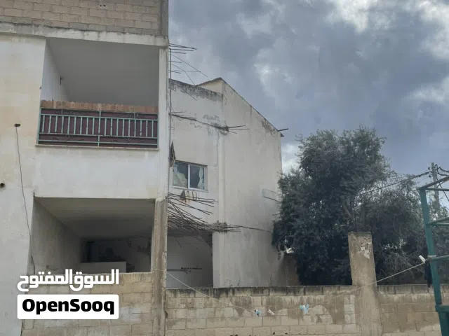 200 m2 4 Bedrooms Townhouse for Sale in Ramtha Romtha