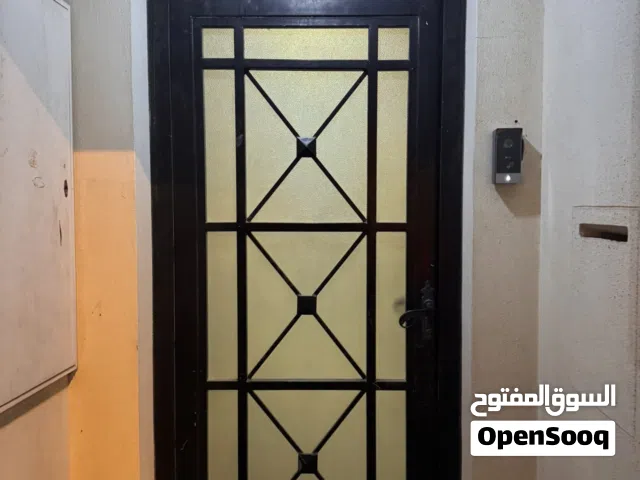 باب جديد مو مستعمل