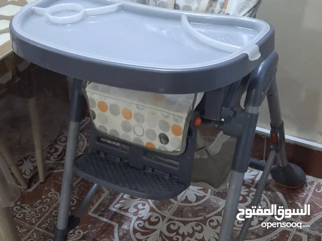كرسي طعام للطفل