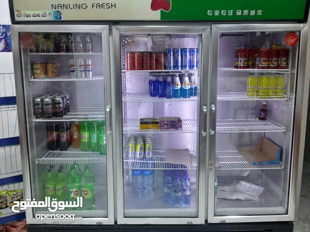 ثلاجة تبريد ثلاث ابواب اقتصادية بالكهرباء للبيع