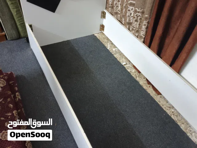 سرير مفرد بدون سلم للبيع