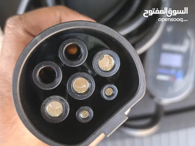 شاحن 32 متغير جديد لم يستخدم مدخل اروبي