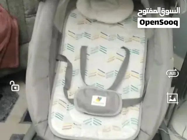 كرسي هزاز بحالة الوكالة بسعر مغري تواصل الان كرسي هزا تحفه شغال بسعر مغري مضمون اقرأ الوصف لحق عليه