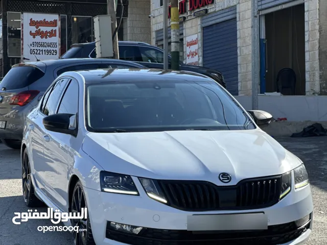 سكودا اوكتافيا