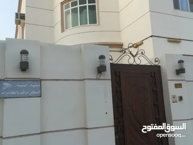 شقة مؤثثة ولاية صور للإجار اليومي
