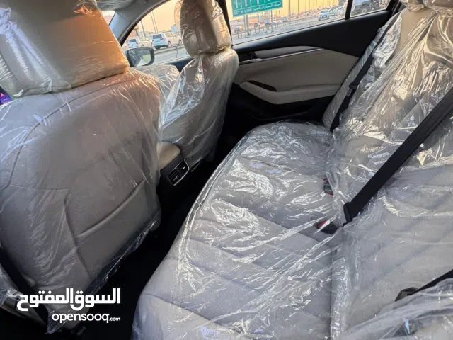 Mazda-6 / 2020 (WHite)