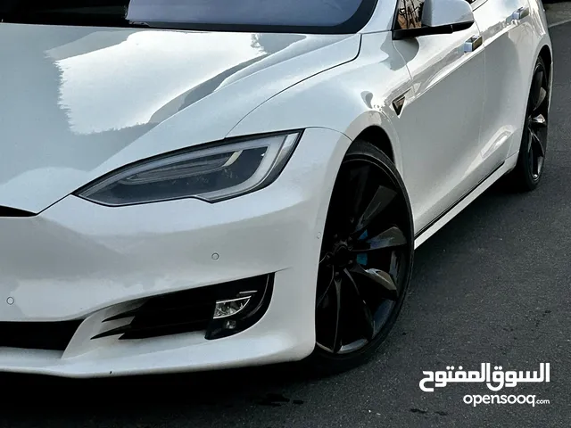 Tesla model s 75d