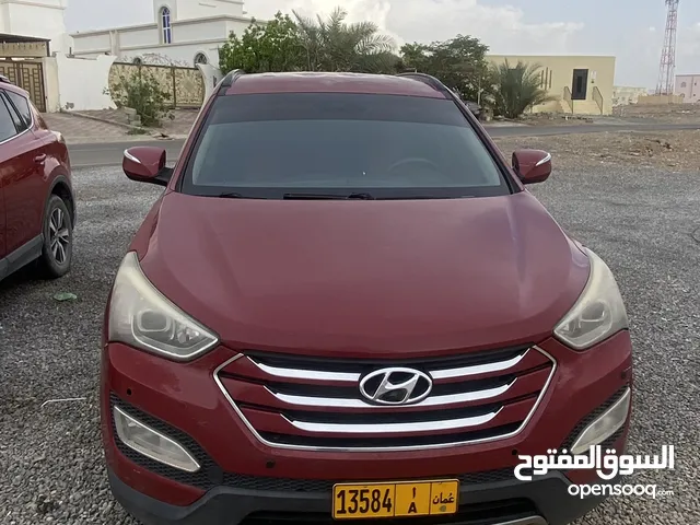 Hyundai Santa Fe 2014 in Muscat
