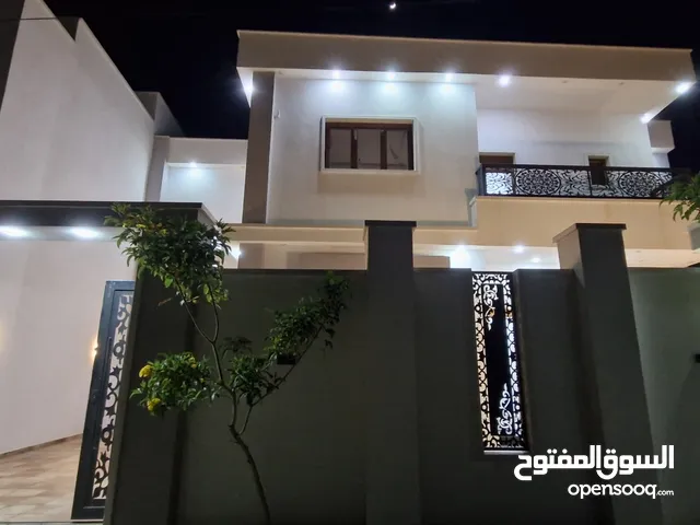 منزل دور وملحق زويتة خلف مسجد الحاراتي تشطيب حديث ب660 الف