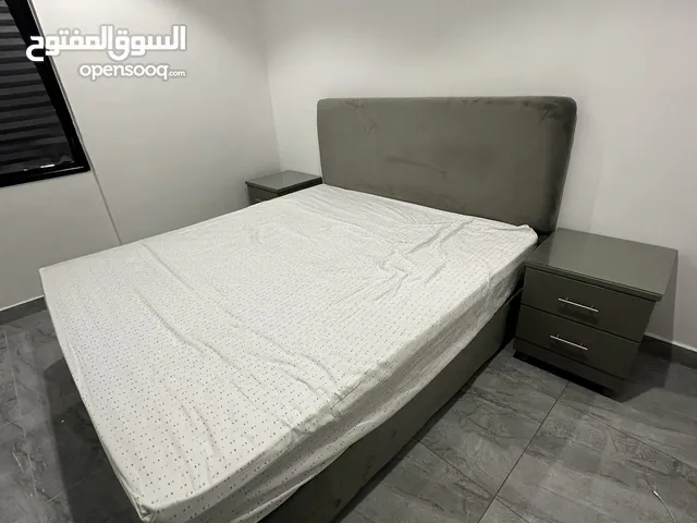 غرفة نوم كاملة للبيع استخدام بسيط جدا شبه الوكالة