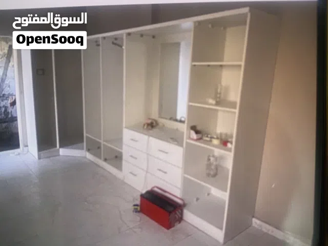 خزائن ودواليب