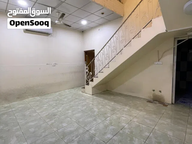 100 m2 2 Bedrooms Townhouse for Rent in Basra Muhandiseen