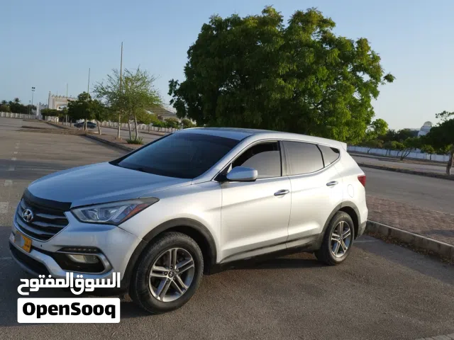 2018 Hyundai Santa Fe Standard