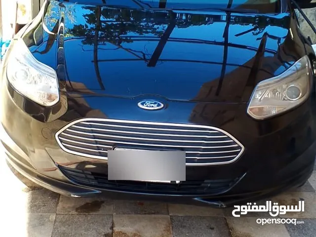 فورد فوكس 2014 للبيع