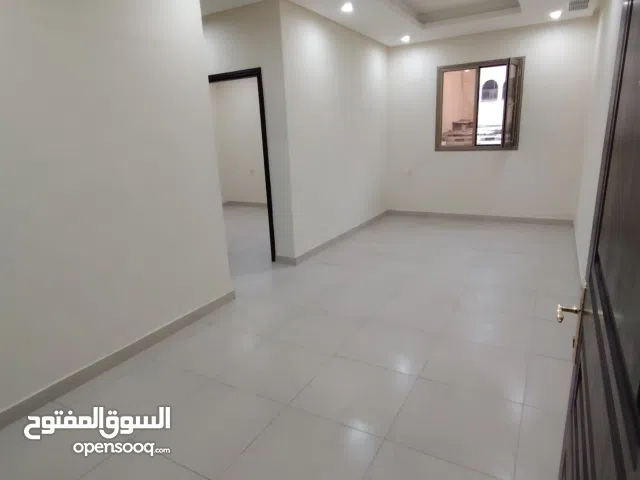 600 m2 2 Bedrooms Apartments for Rent in Hawally Salmiya