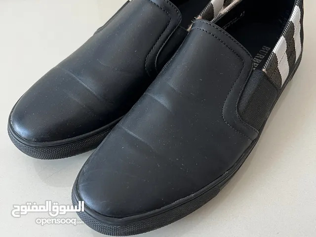 Burberry loafer shoes ( fake )