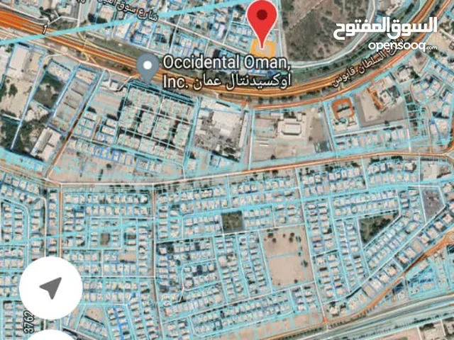ارض سكنية تجارية للبيع بموقع حيوي في بوشر - الغبرة