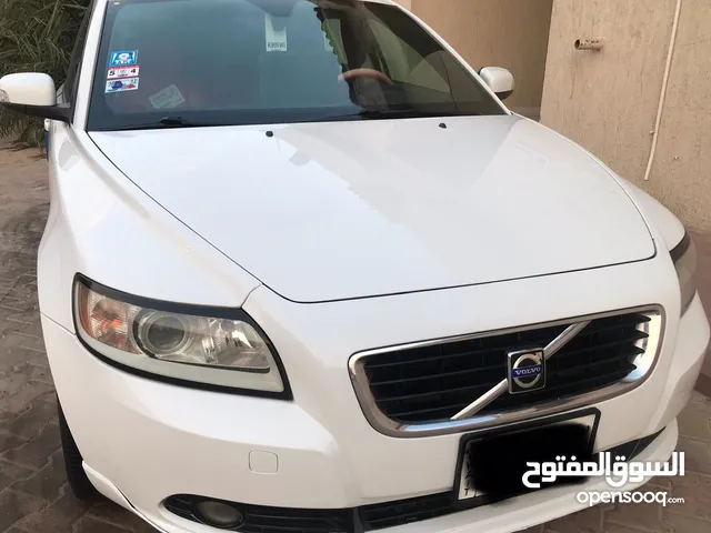 New Volvo S 40 in Kuwait City