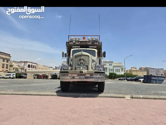 Box Mercedes Benz Older than 1970 in Al Jahra