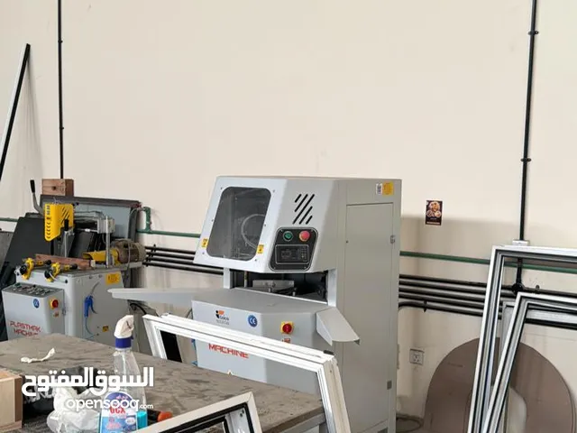 اجهزة ومعدات UPVC كاملة شبة جديدة
