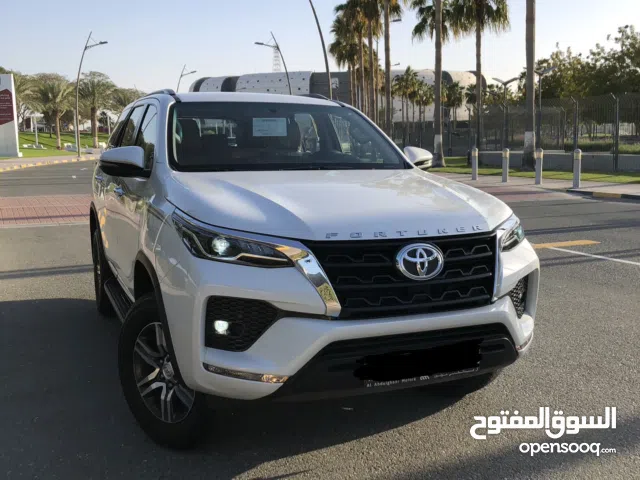 2025, Toyota, Fortuner, Standard