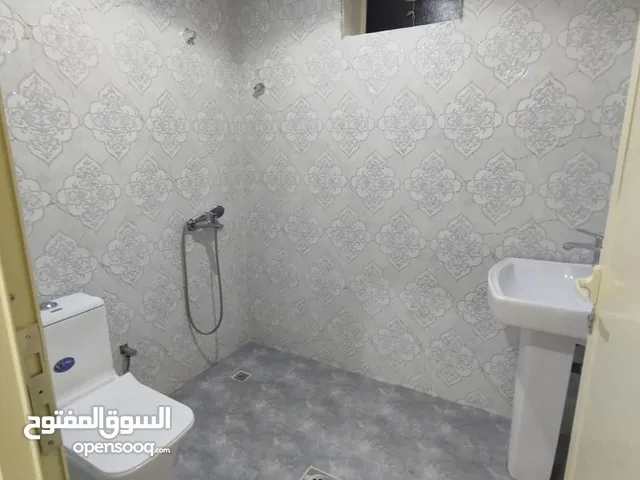 400 m2 1 Bedroom Apartments for Rent in Al Ain Zakher