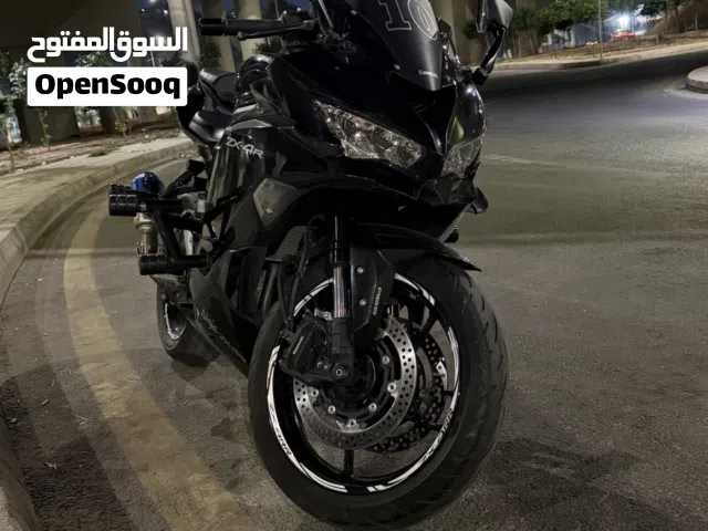 2024 كاواساكي NINJA ZX
