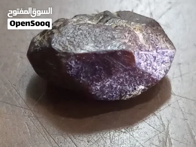 احجار ياقوت خام