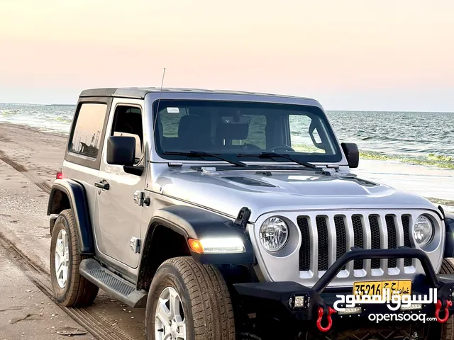 جيب رنجلر فئة ريلز موديل 2021 ماشي 60 الف استخدام شخصي