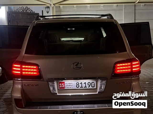 2011 لكزس LX LX 570