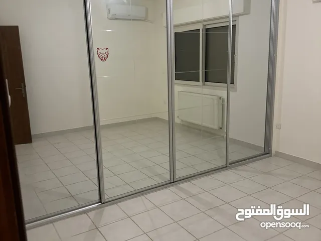 210m2 3 Bedrooms Apartments for Rent in Amman Al Kursi