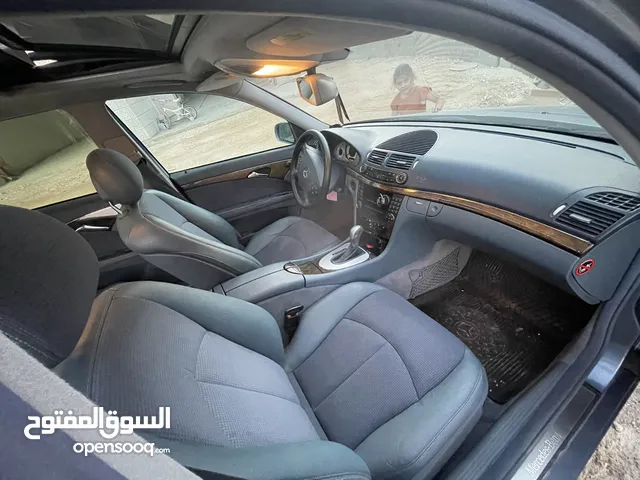 Mercedes e240/2003