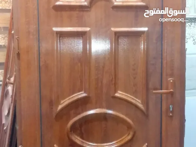 أبواب PCV  عدد 5 للبيع نظيفه جدا لون جوزي