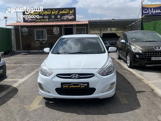 hyundai accent 2016