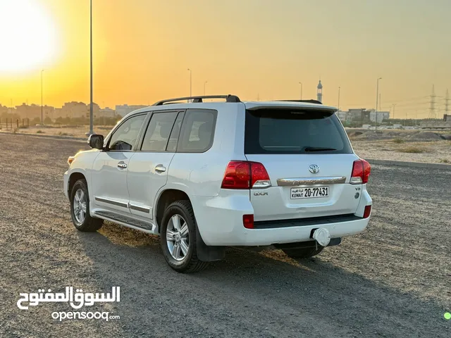 Used Toyota Land Cruiser in Farwaniya